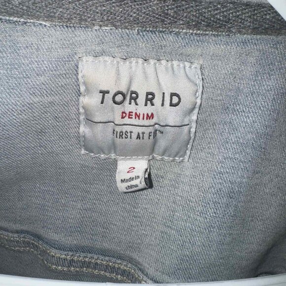 TORRID LIGHT WASH JEAN JACKET WITH TERRY HOOD - Picture 6 of 6